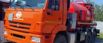 Автотопливомаслозаправщик на шасси КАМАЗ-43118